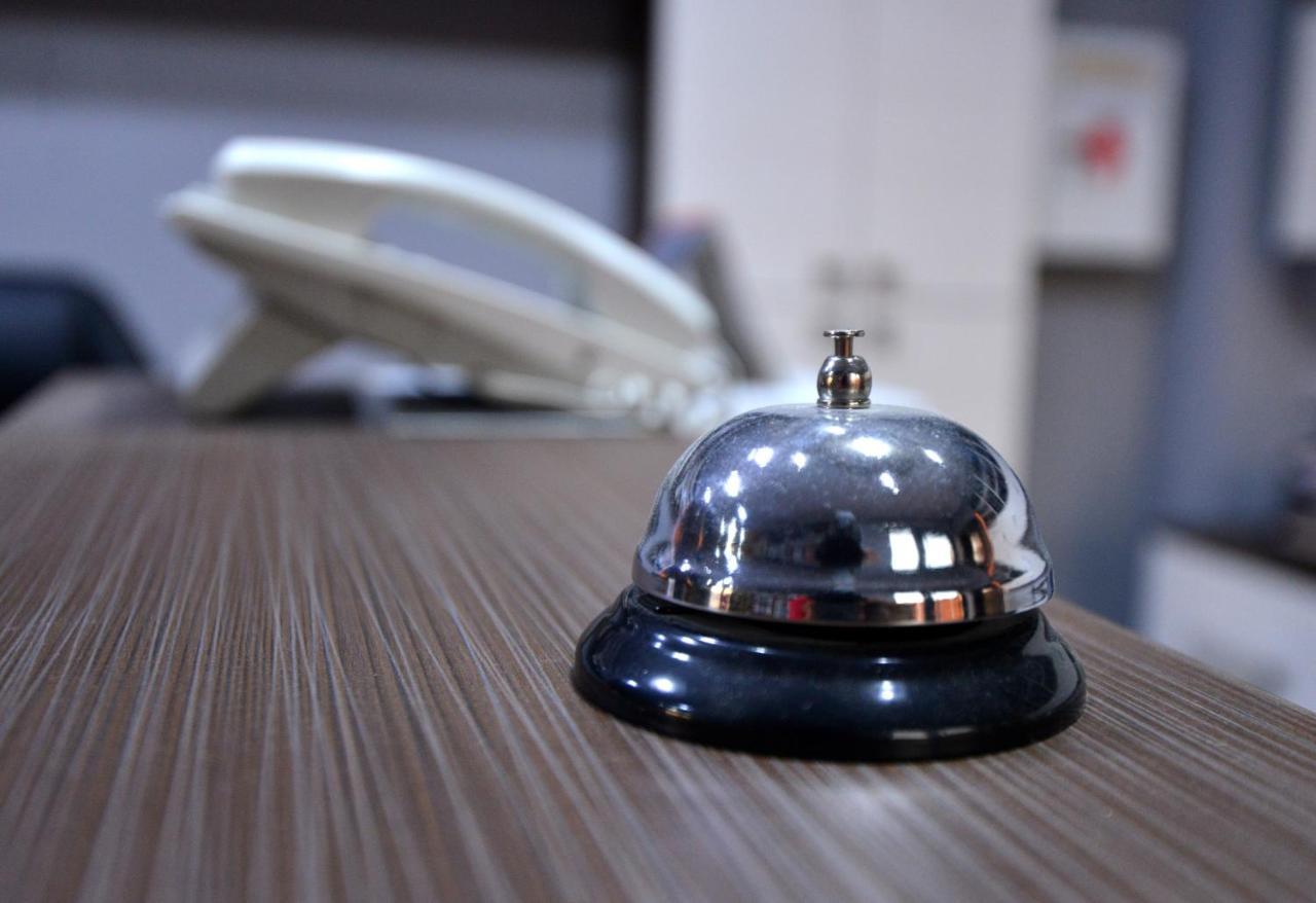 Garni Hotel Kaca クラグイェヴァツ エクステリア 写真